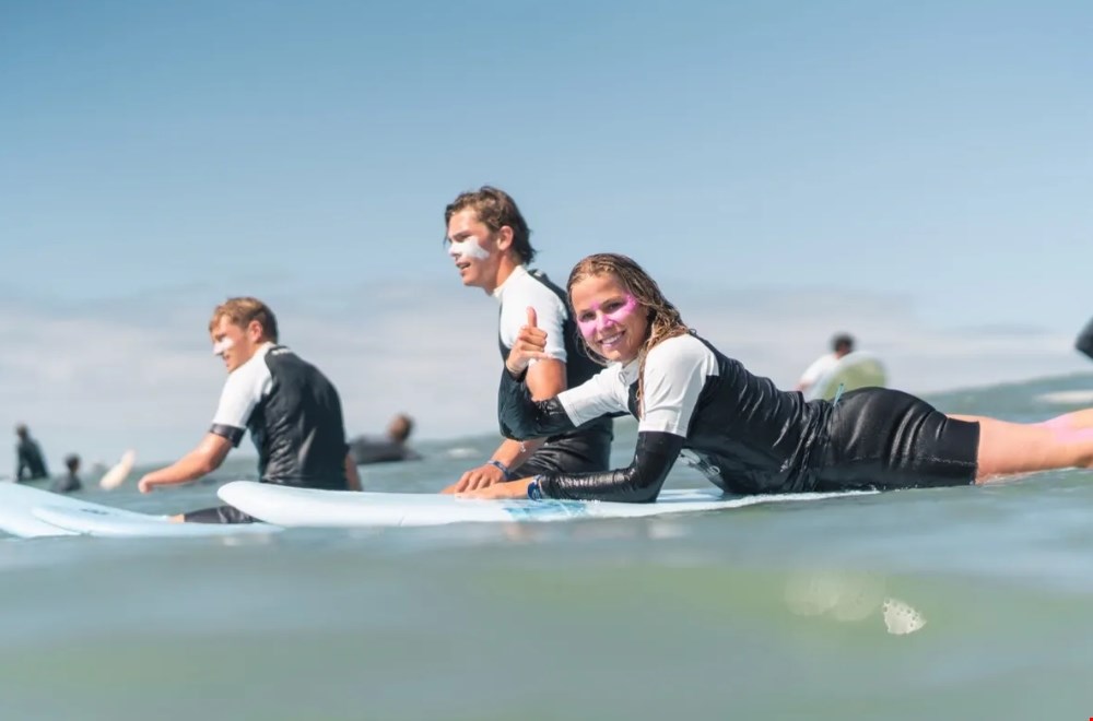 Zin in een zomer vol golven, zand en zon? Zin in een zomer vol golven, zand en zon?